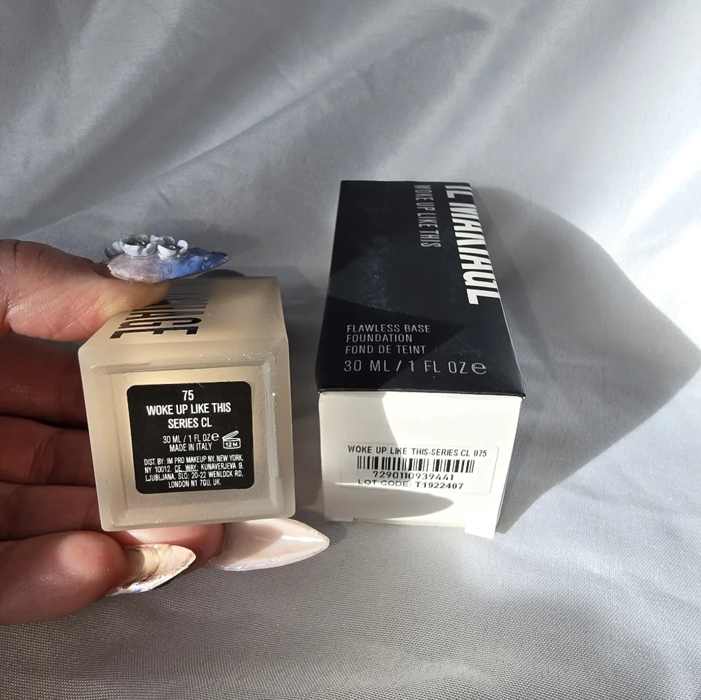 IL MAKIAGE Woke Up Like This Foundation 20 GL,40 CL,75 CL